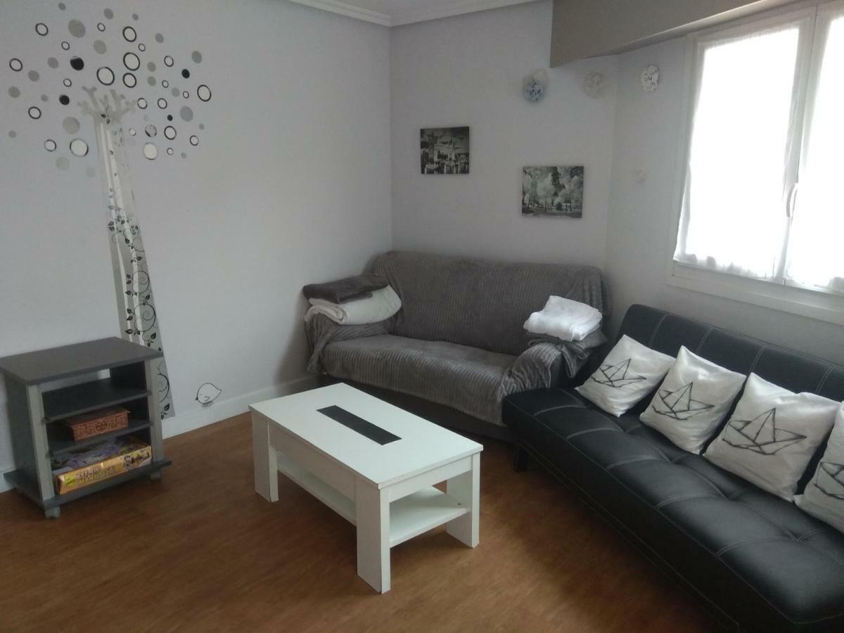 Апартаменты Apartamento Ezkubenea Рентерия Экстерьер фото